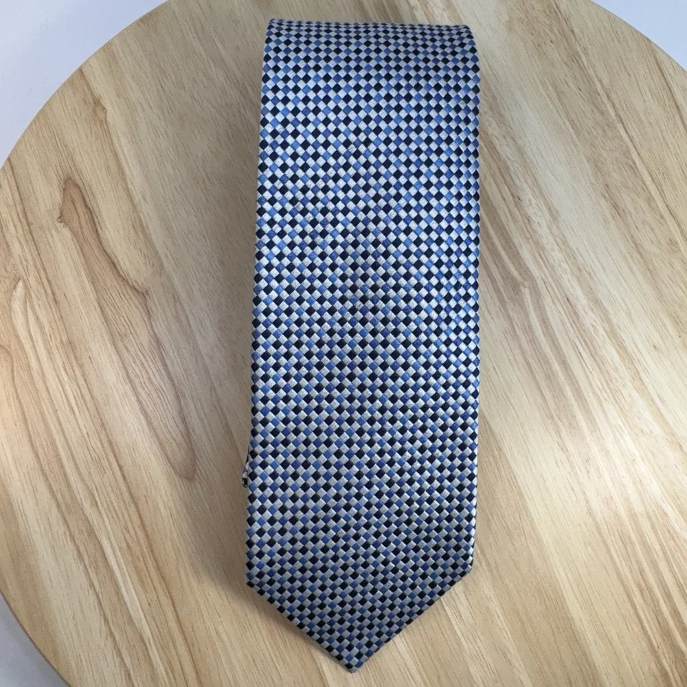 BOSS Hugo Boss Mens Blue Black White Gray Geometric Woven Silk Tie Made in Italy
